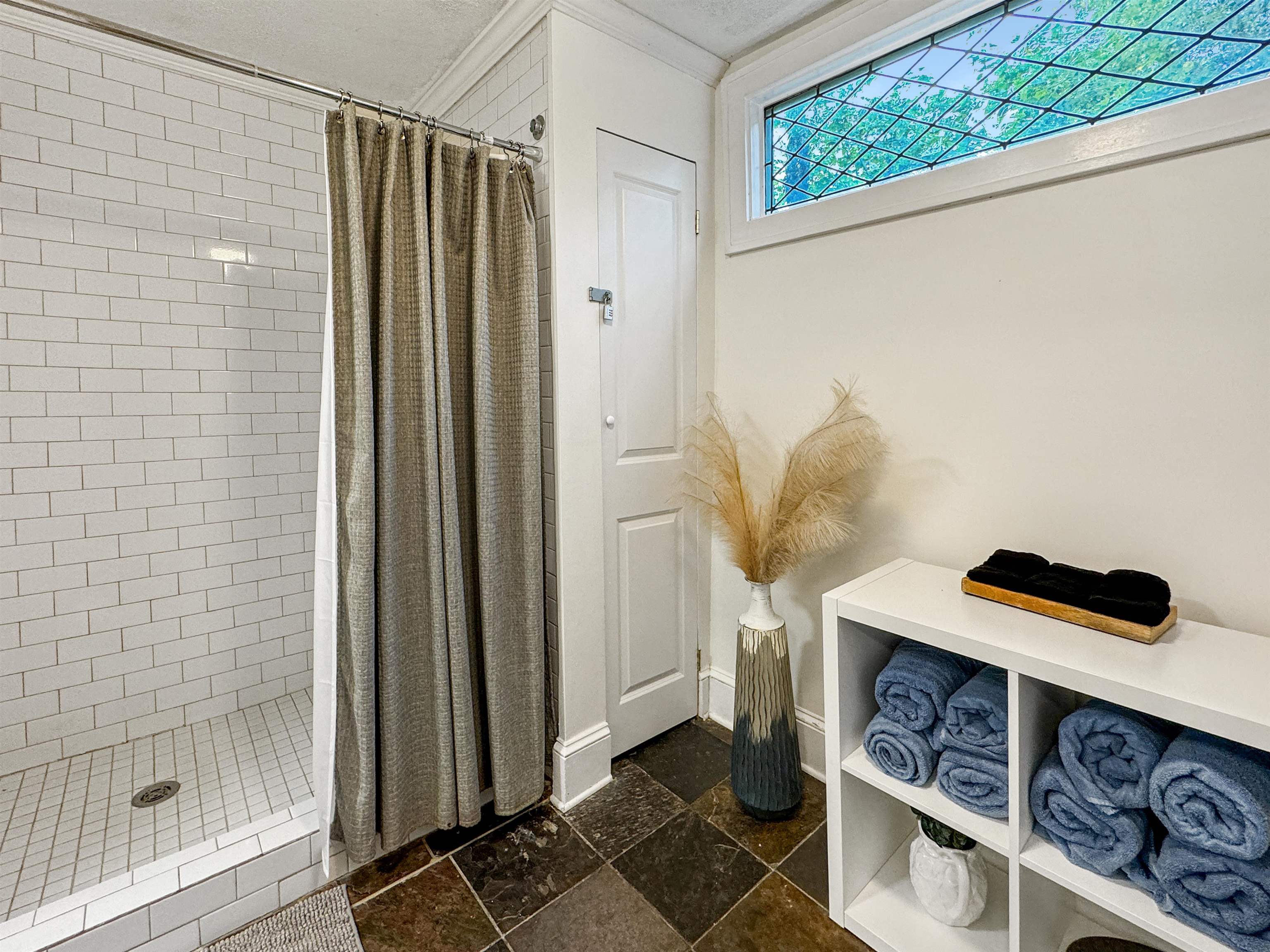 Memphis, Tennessee 38104, United States, 3 Bedrooms Bedrooms, ,2 BathroomsBathrooms,Residential,Active,7446