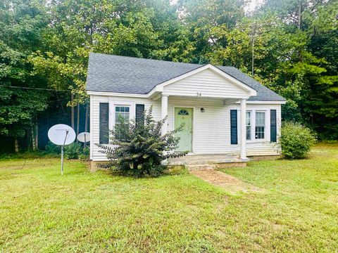 Photo of 34 GRAVEL HILL RD, Selmer, TN 38375 (MLS # 10209092)