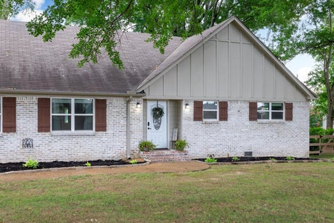 Photo of 40 VANDERGRIFT DR, Covington, TN 38019 (MLS # 10226105)