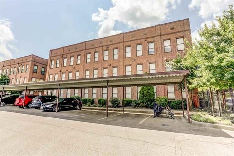 Photo of 721 LITTY CT 201 #201, Memphis, TN 38103 (MLS # 10215587)