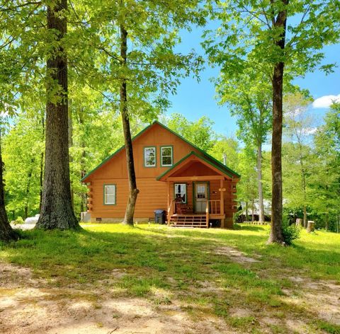 Photo of 80 TATER BUG LN, Clifton, TN 38425 (MLS # 10200511)