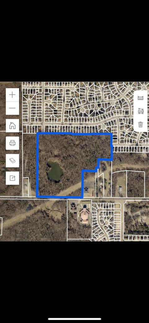 Photo of 0 E HOLMES RD, Memphis, TN 38118 (MLS # 10216573)