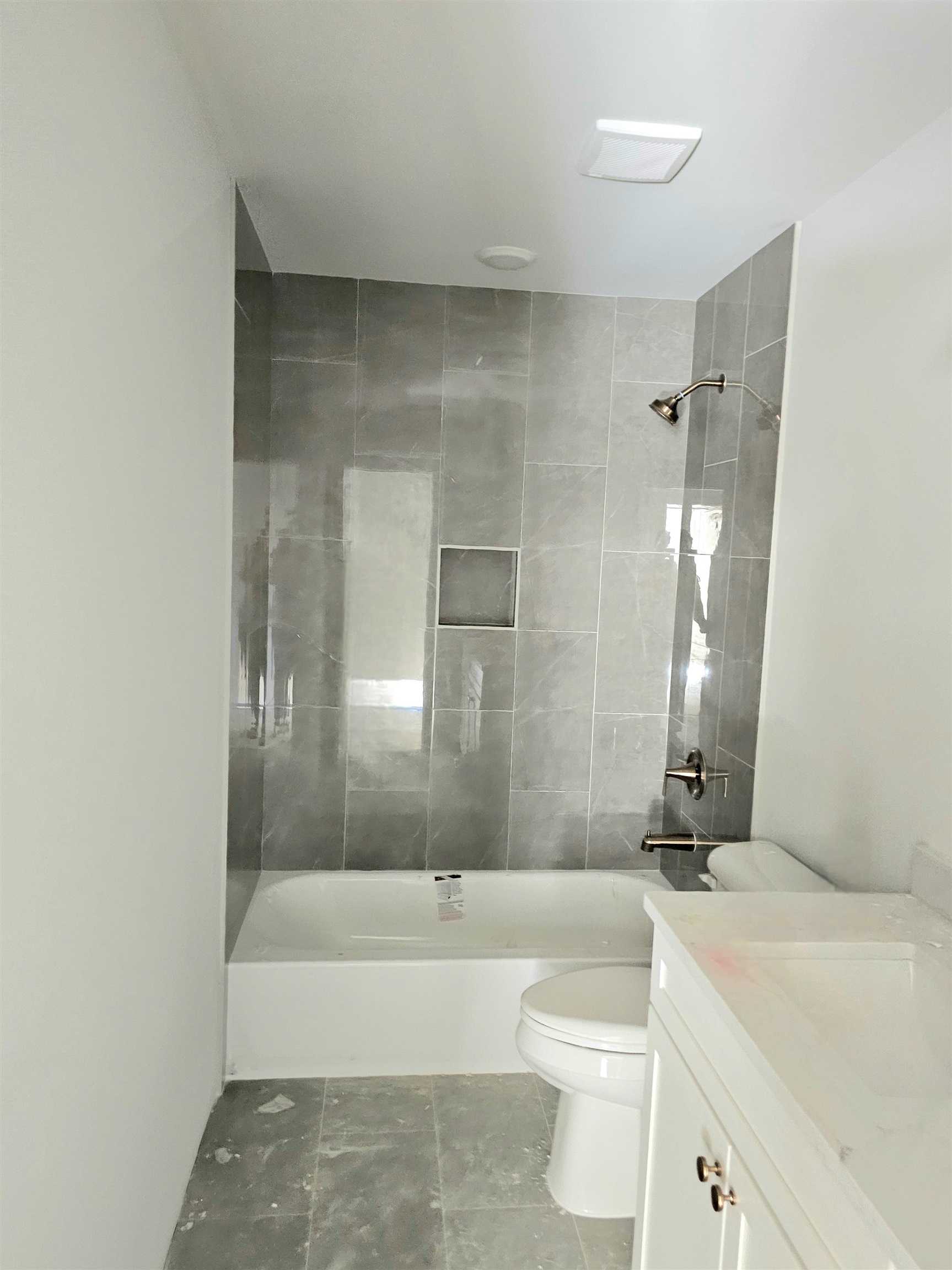 Arlington, Tennessee 38002, United States, 5 Bedrooms Bedrooms, ,3 BathroomsBathrooms,Residential,Active,184108