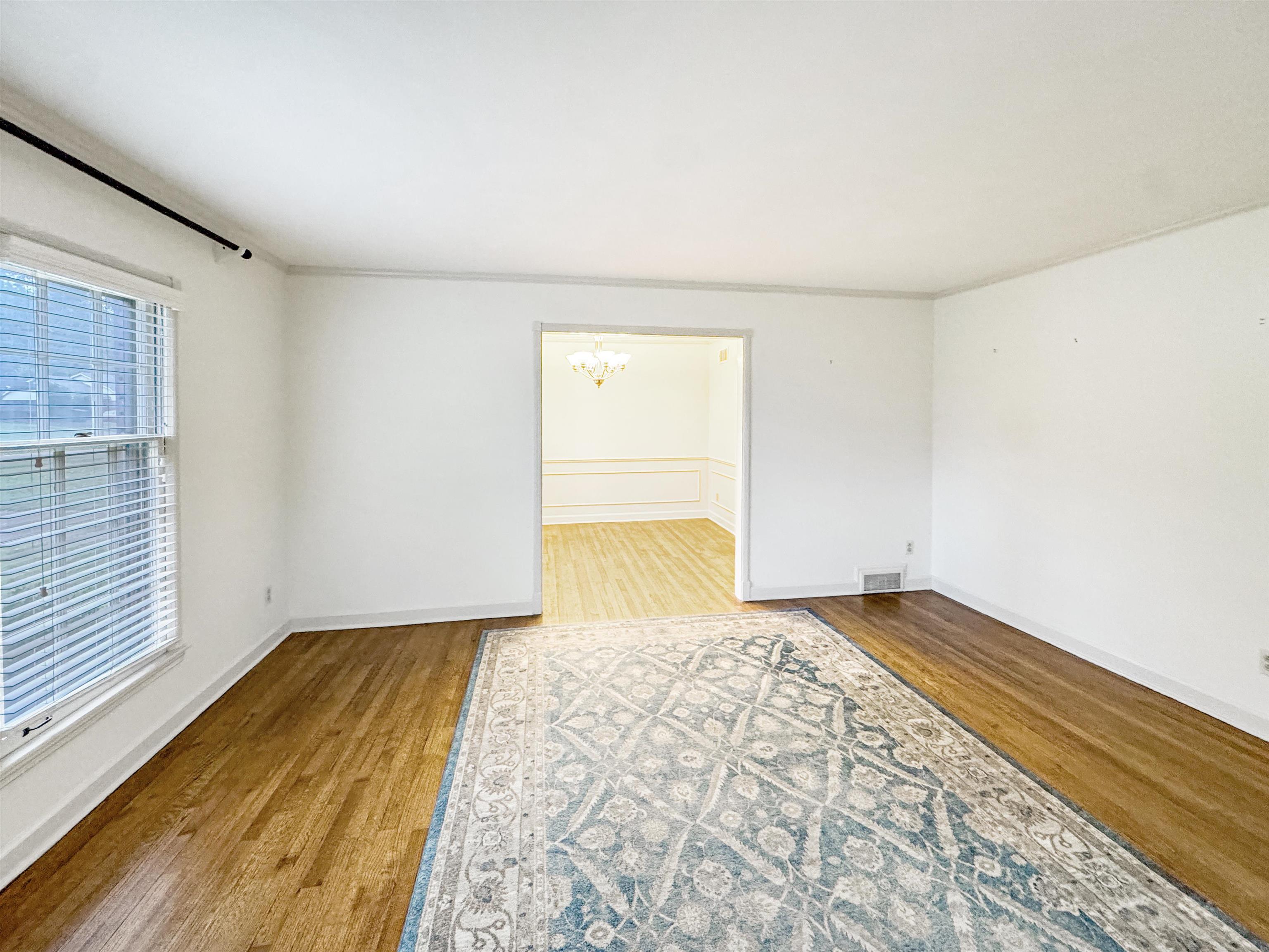 Memphis, Tennessee 38120, United States, 3 Bedrooms Bedrooms, ,2 BathroomsBathrooms,Residential,Active,234775