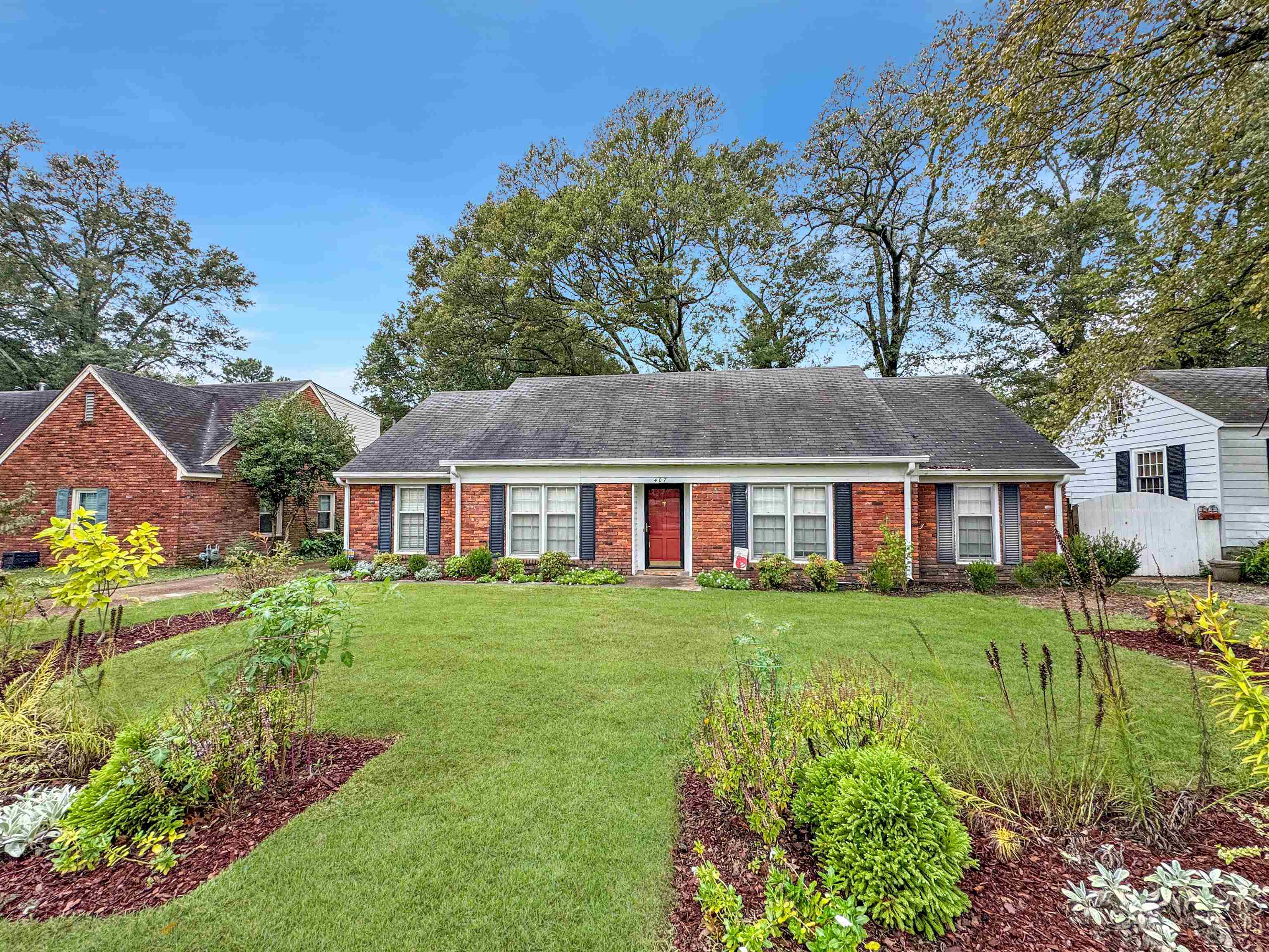 Memphis, Tennessee 38120, United States, 3 Bedrooms Bedrooms, ,2 BathroomsBathrooms,Residential,Active,234775 Memphis, Tennessee 38120, United States, 3 Bedrooms Bedrooms, ,2 BathroomsBathrooms,Residential,Active,234775