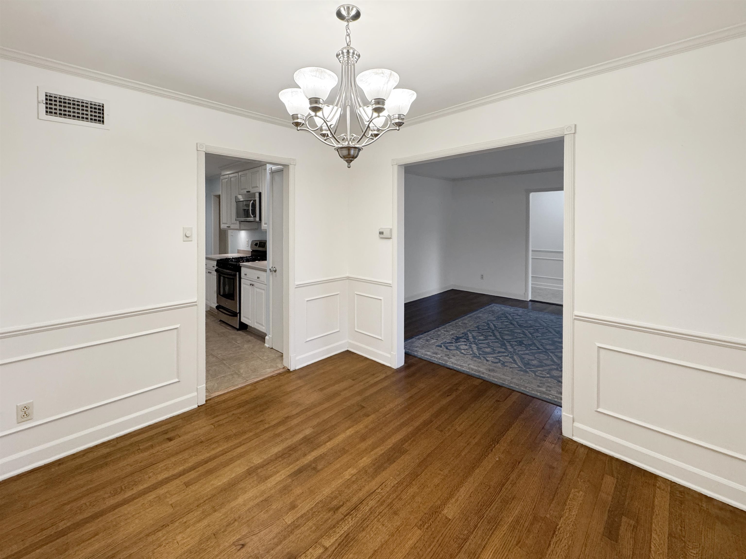 Memphis, Tennessee 38120, United States, 3 Bedrooms Bedrooms, ,2 BathroomsBathrooms,Residential,Active,234775