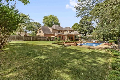 Photo of 2800 E LEVEE OAKS DR, Collierville, TN 38017 (MLS # 10219105)