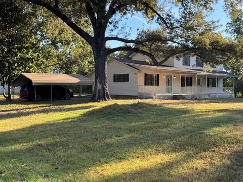 Photo of 1112 SHOAF RD, Covington, TN 38019 (MLS # 10218537)