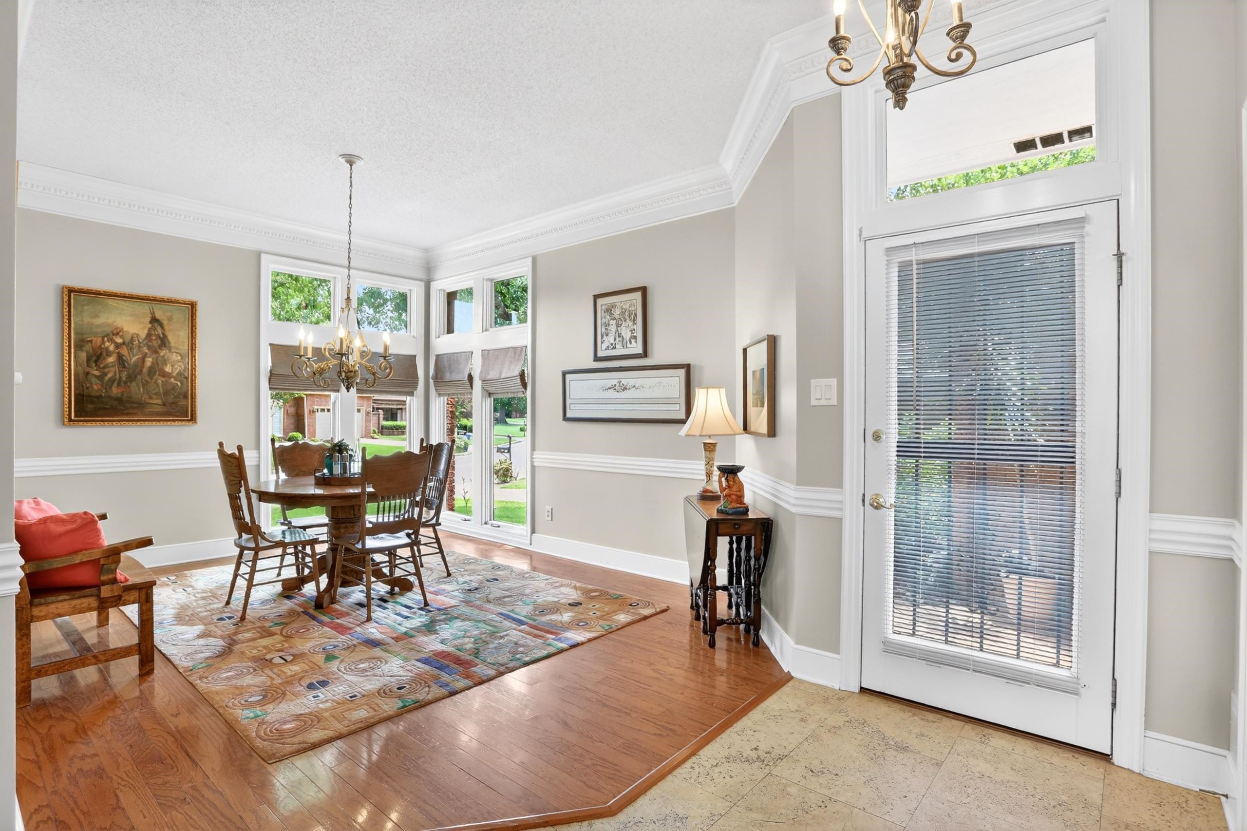 7763 HUNTERS RUN DR