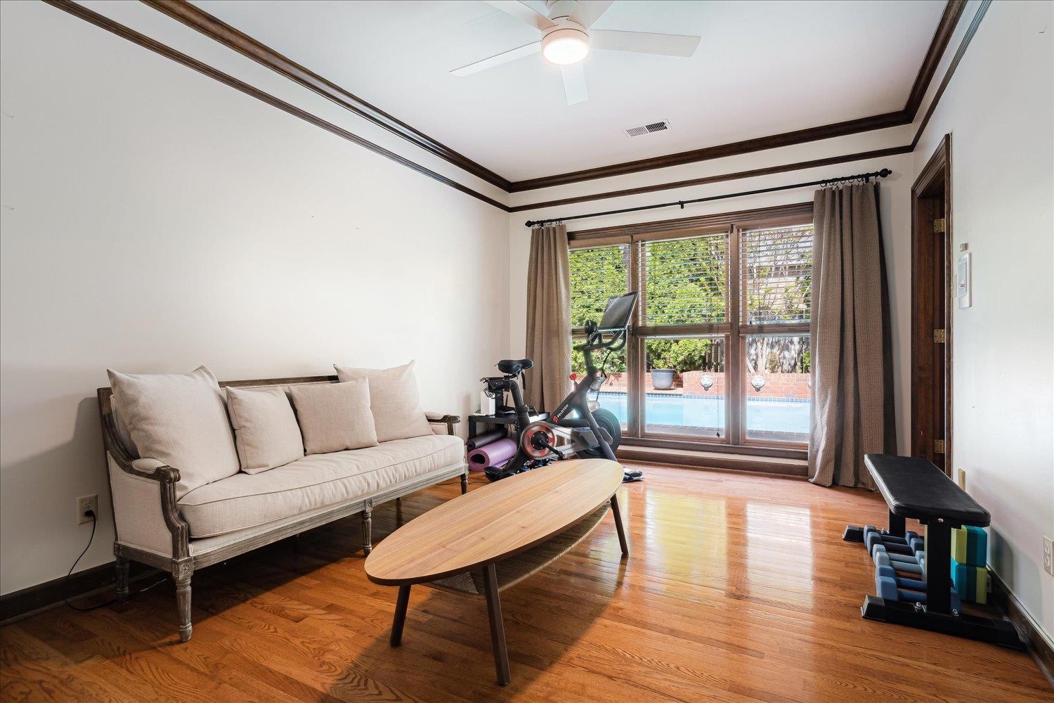 Germantown, Tennessee 38139, United States, 4 Bedrooms Bedrooms, ,4 BathroomsBathrooms,Residential,Active,110946