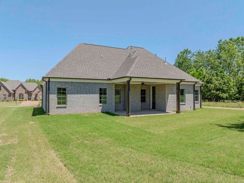 Single Family Residence in Oakland TN 230 LINKS VIEW DR 15.jpg