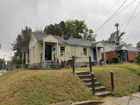 Photo of 1051 LAGRANGE AVE 1051-1053 #1051-1053, Memphis, TN 38107 (MLS # 10207445)