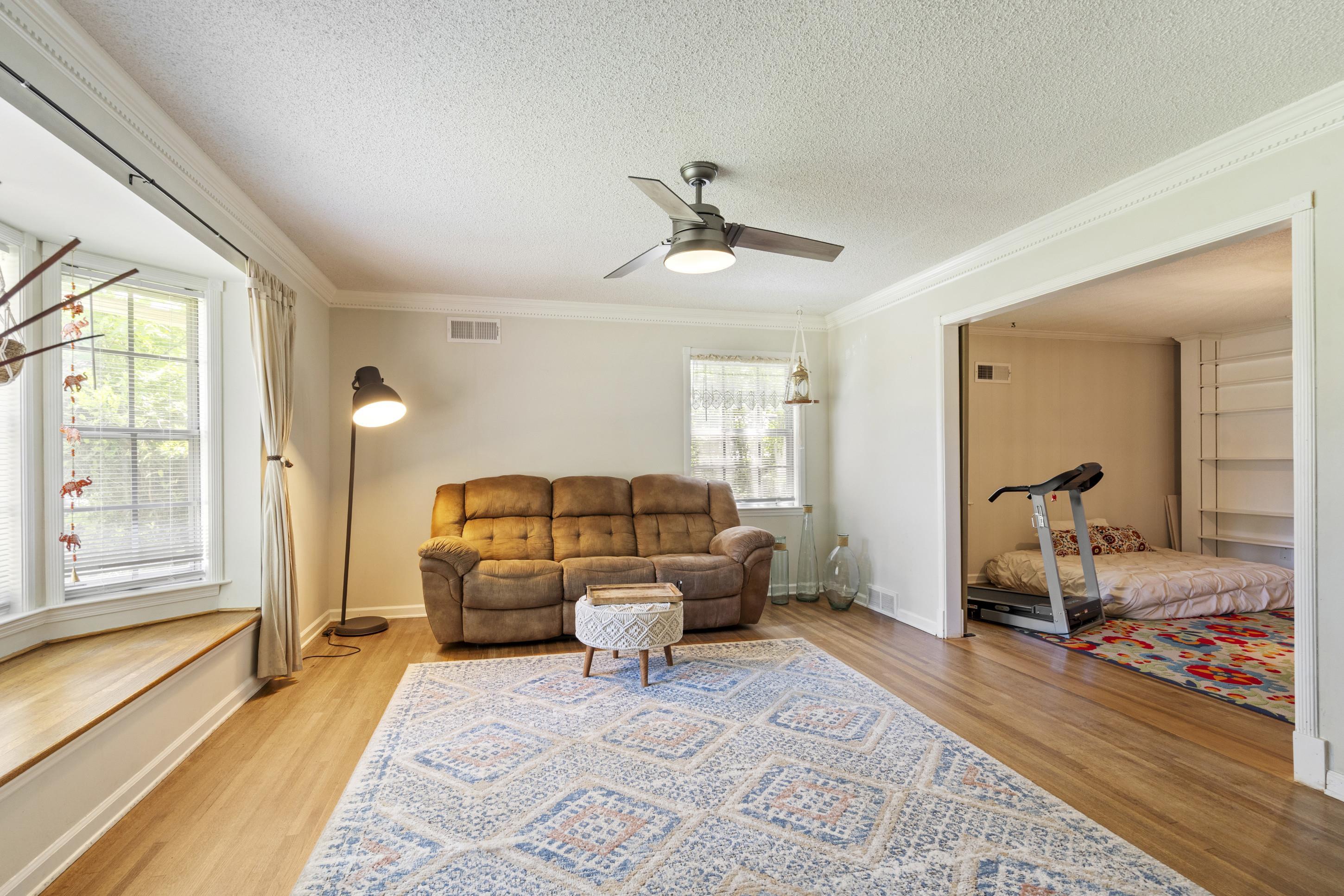 1595 POPLAR ESTATES PKY