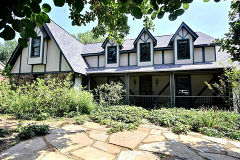 Photo of 7951 ELM LEAF ST, Germantown, TN 38138 (MLS # 10226958)
