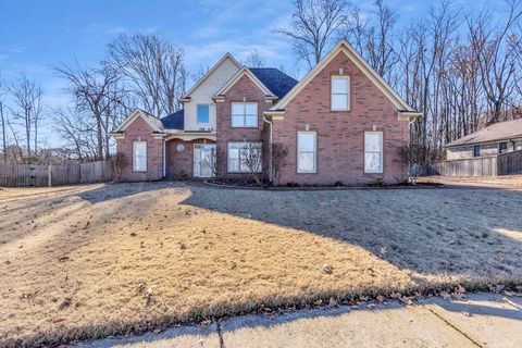Photo of 6587 CAROLOT LN, Bartlett, TN 38135 (MLS # 10211590)