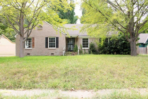 Photo of 3909 BIRCHLEAF RD, Memphis, TN 38116 (MLS # 10231268)