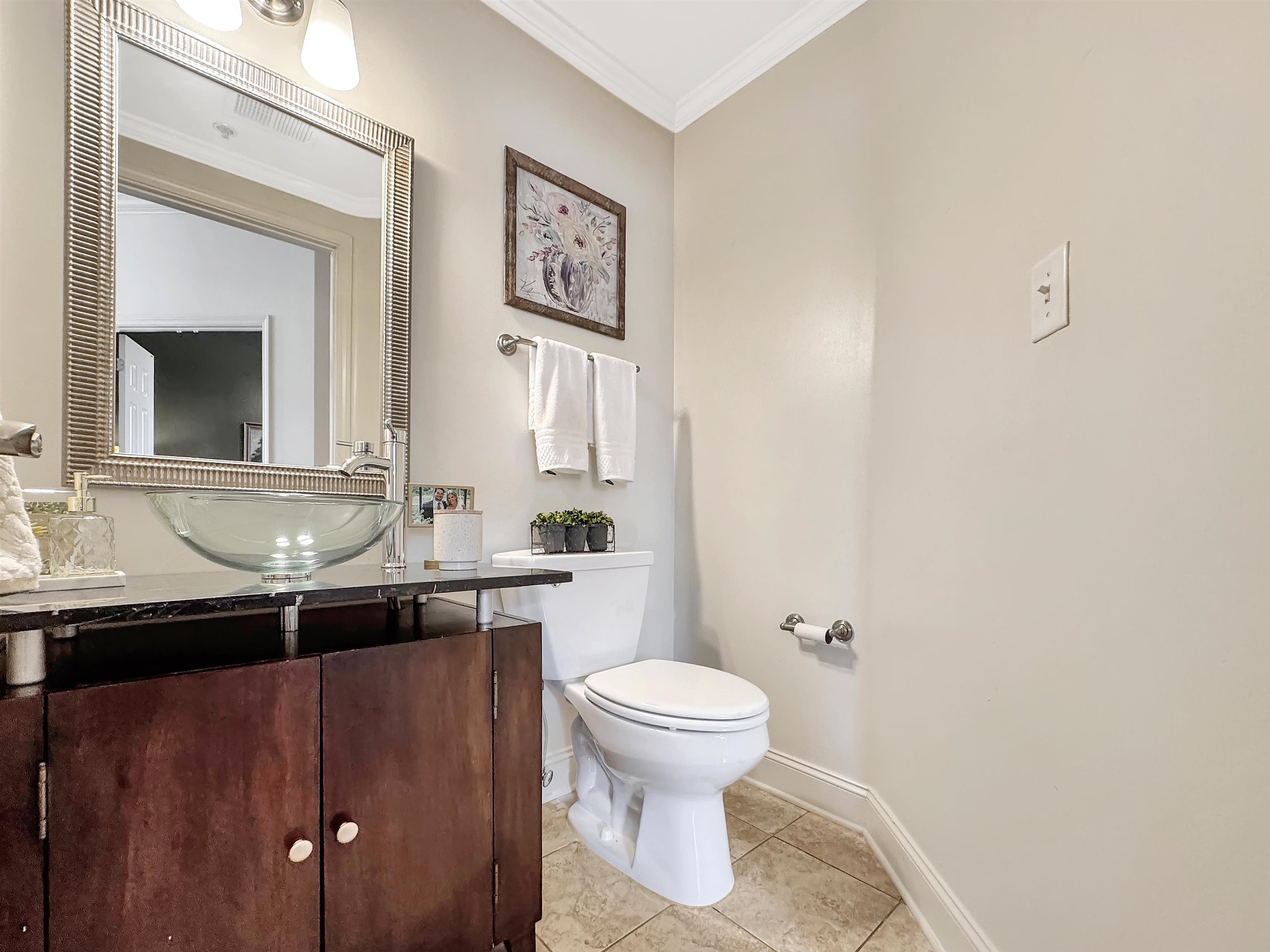 Memphis, Tennessee 38103, United States, 3 Bedrooms Bedrooms, ,3 BathroomsBathrooms,Residential,Active,150277