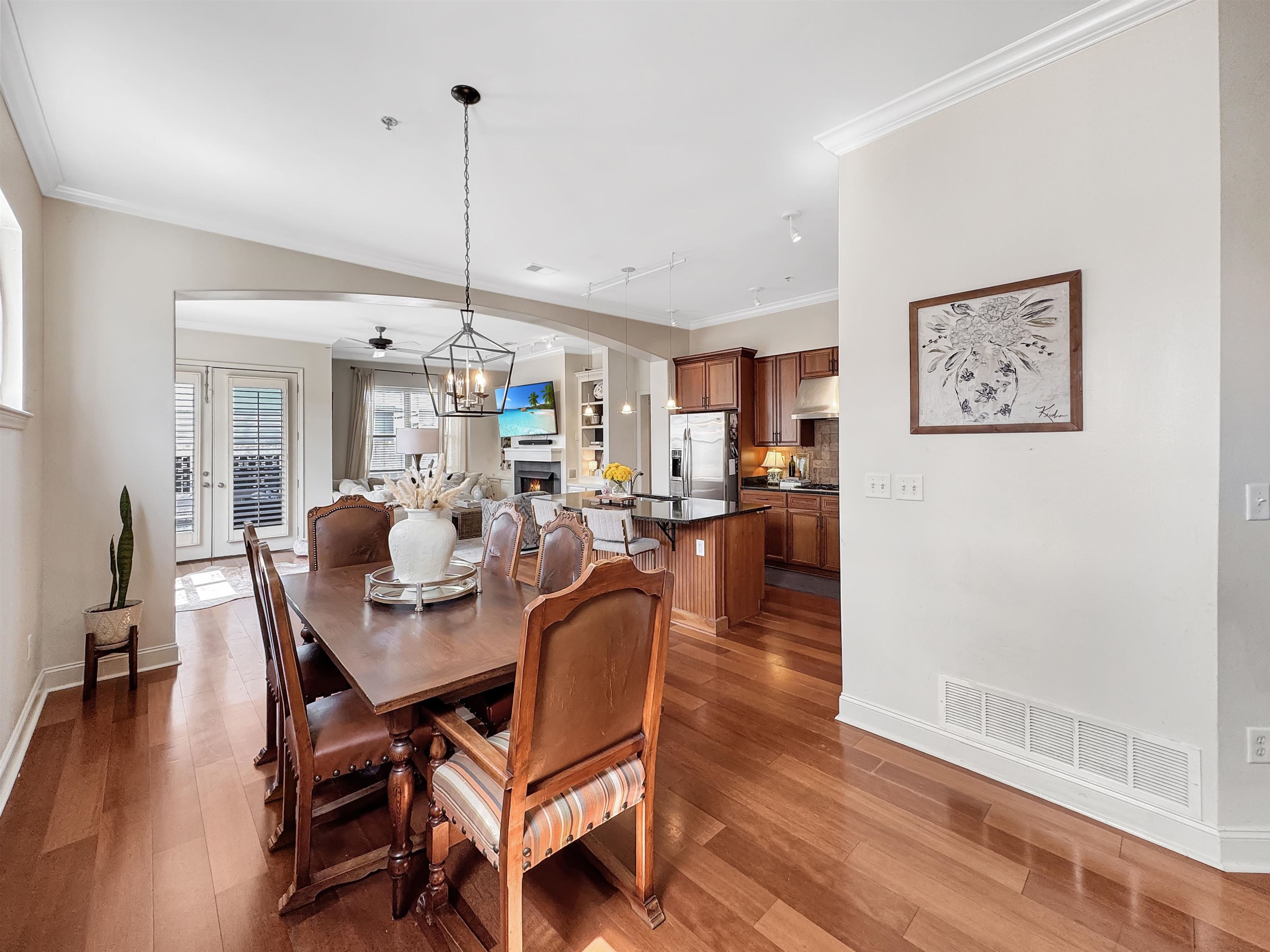 Memphis, Tennessee 38103, United States, 3 Bedrooms Bedrooms, ,3 BathroomsBathrooms,Residential,Active,150277