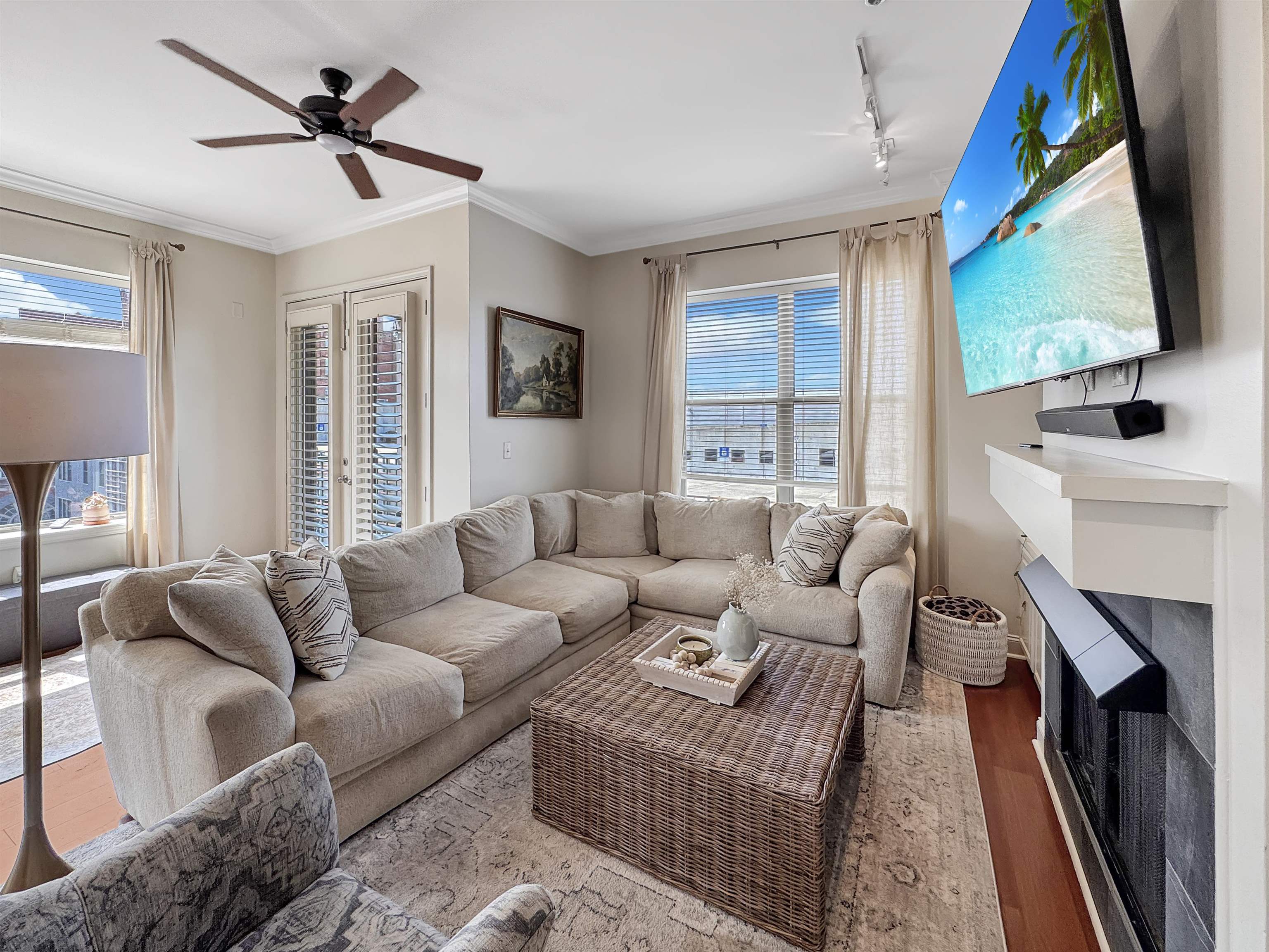 Memphis, Tennessee 38103, United States, 3 Bedrooms Bedrooms, ,3 BathroomsBathrooms,Residential,Active,150277