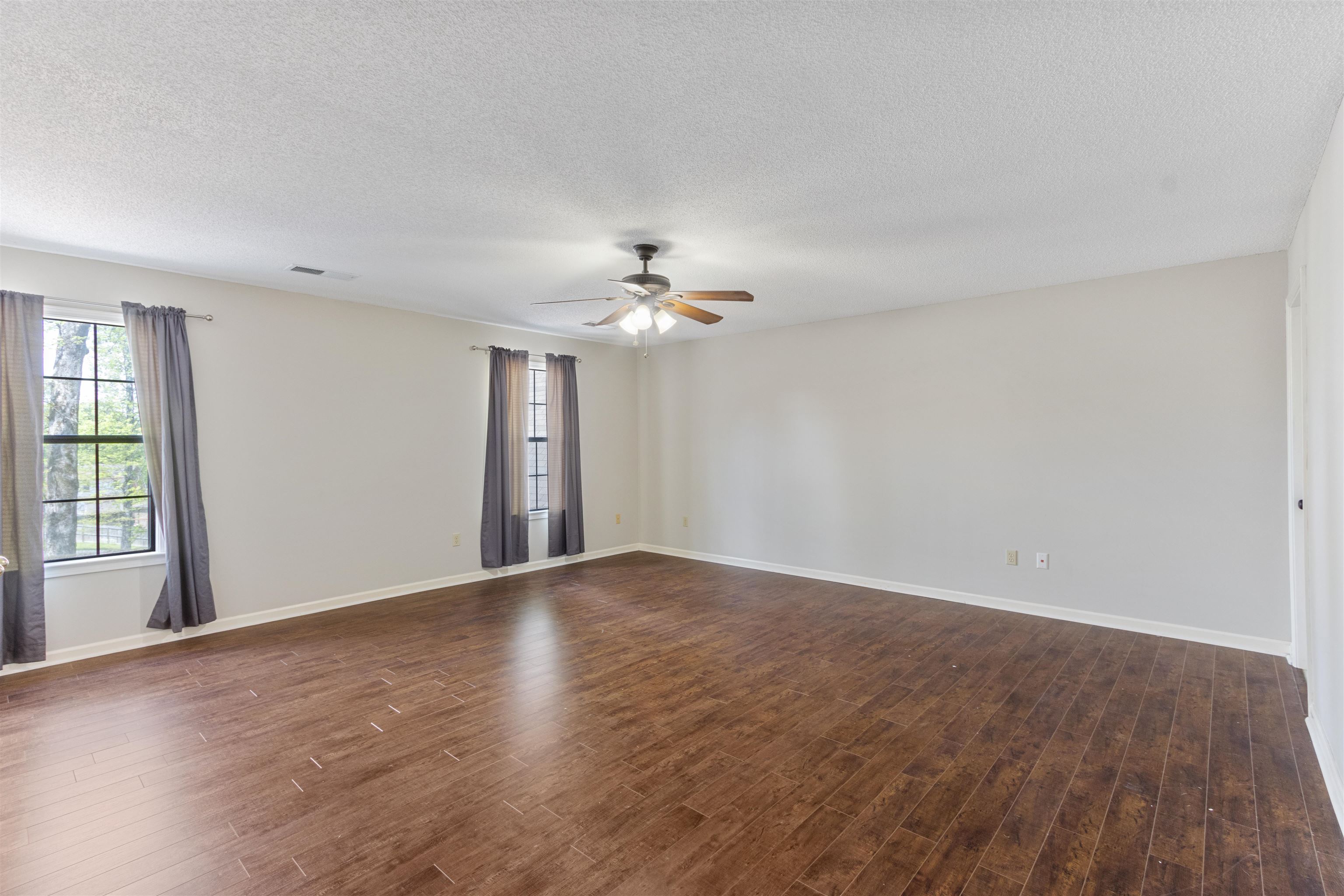 Bartlett, Tennessee 38002, United States, 5 Bedrooms Bedrooms, ,4 BathroomsBathrooms,Residential,Active,23524