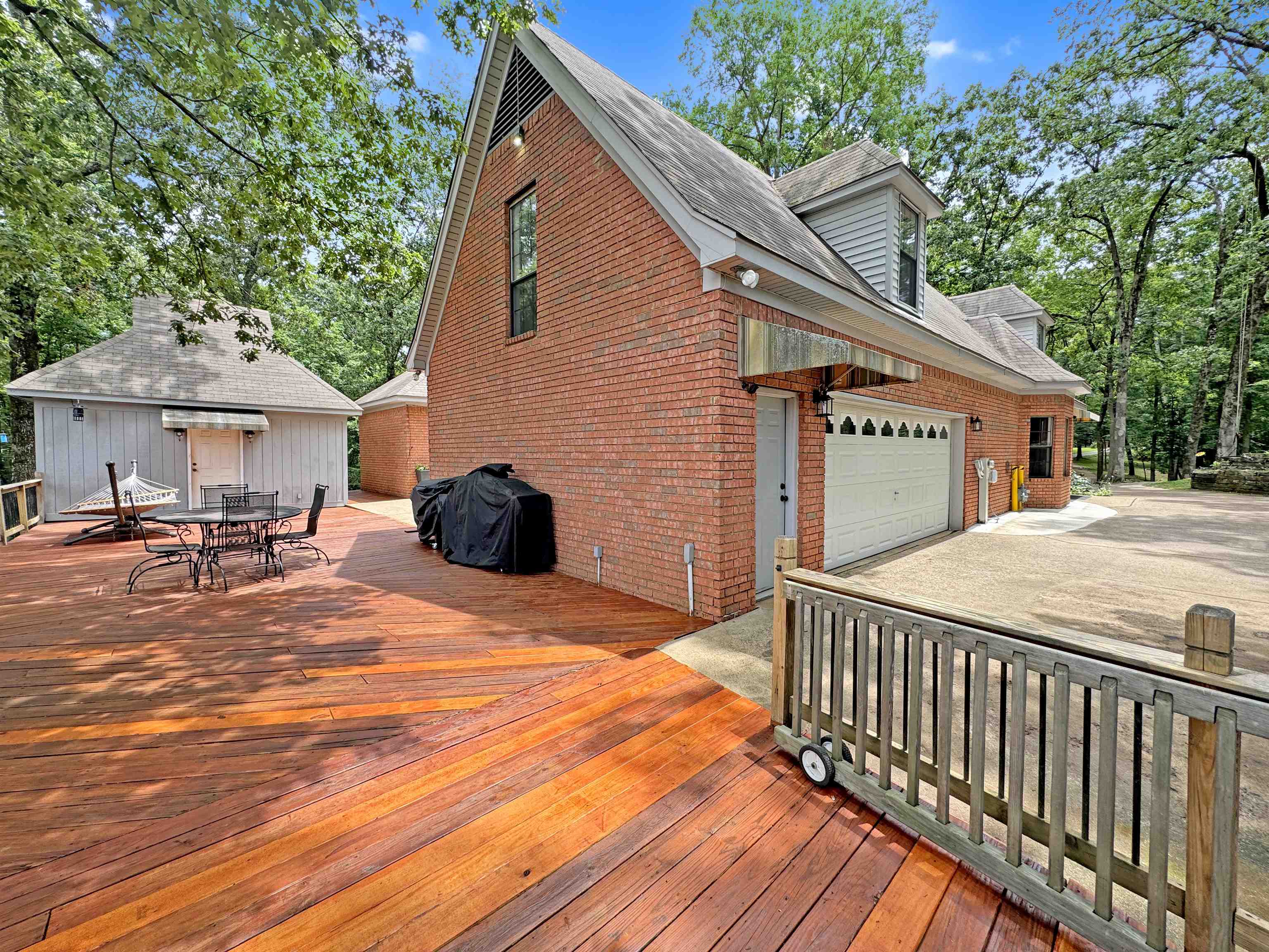 Bartlett, Tennessee 38002, United States, 5 Bedrooms Bedrooms, ,4 BathroomsBathrooms,Residential,Active,23524