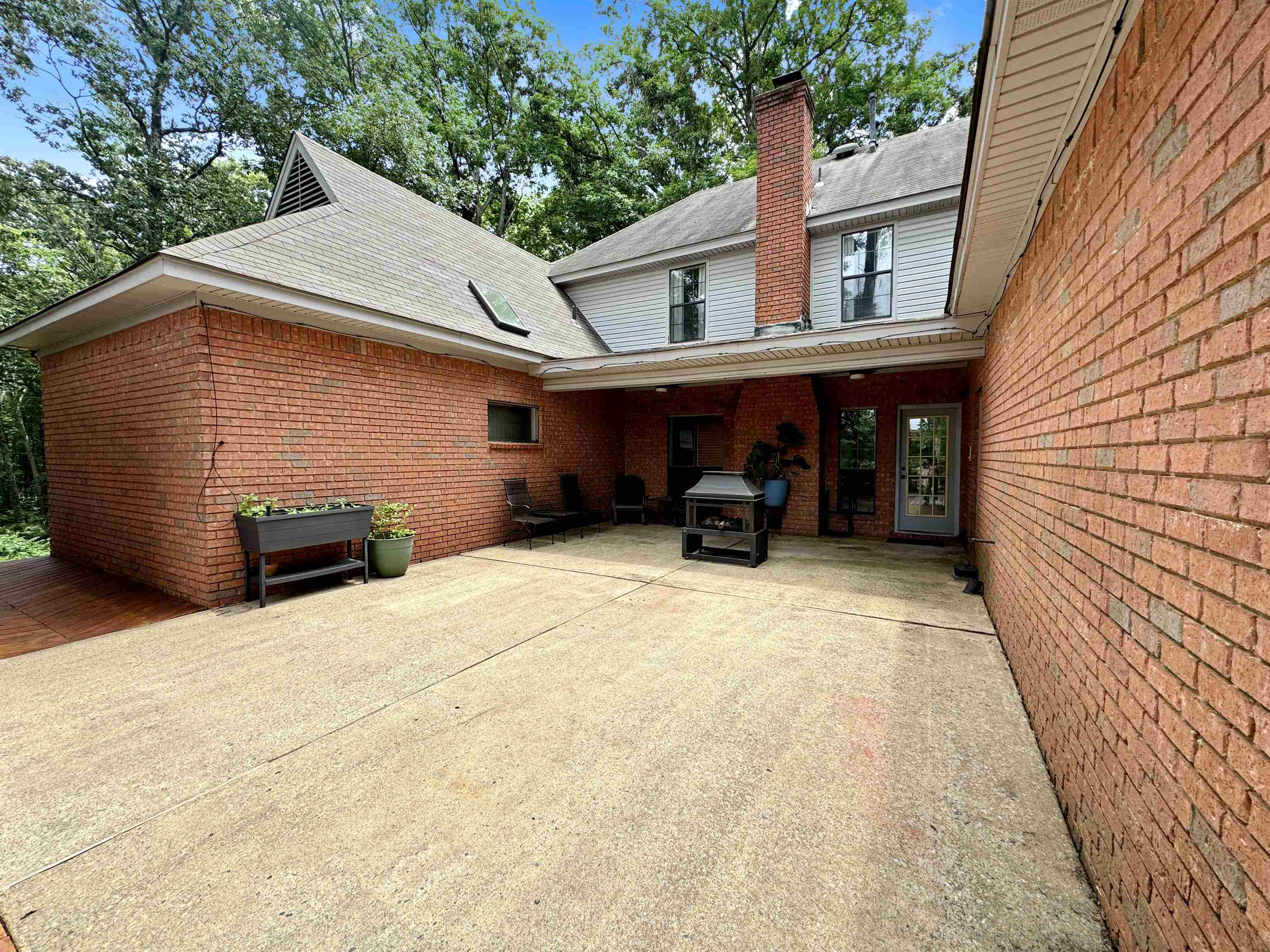 Bartlett, Tennessee 38002, United States, 5 Bedrooms Bedrooms, ,4 BathroomsBathrooms,Residential,Active,23524