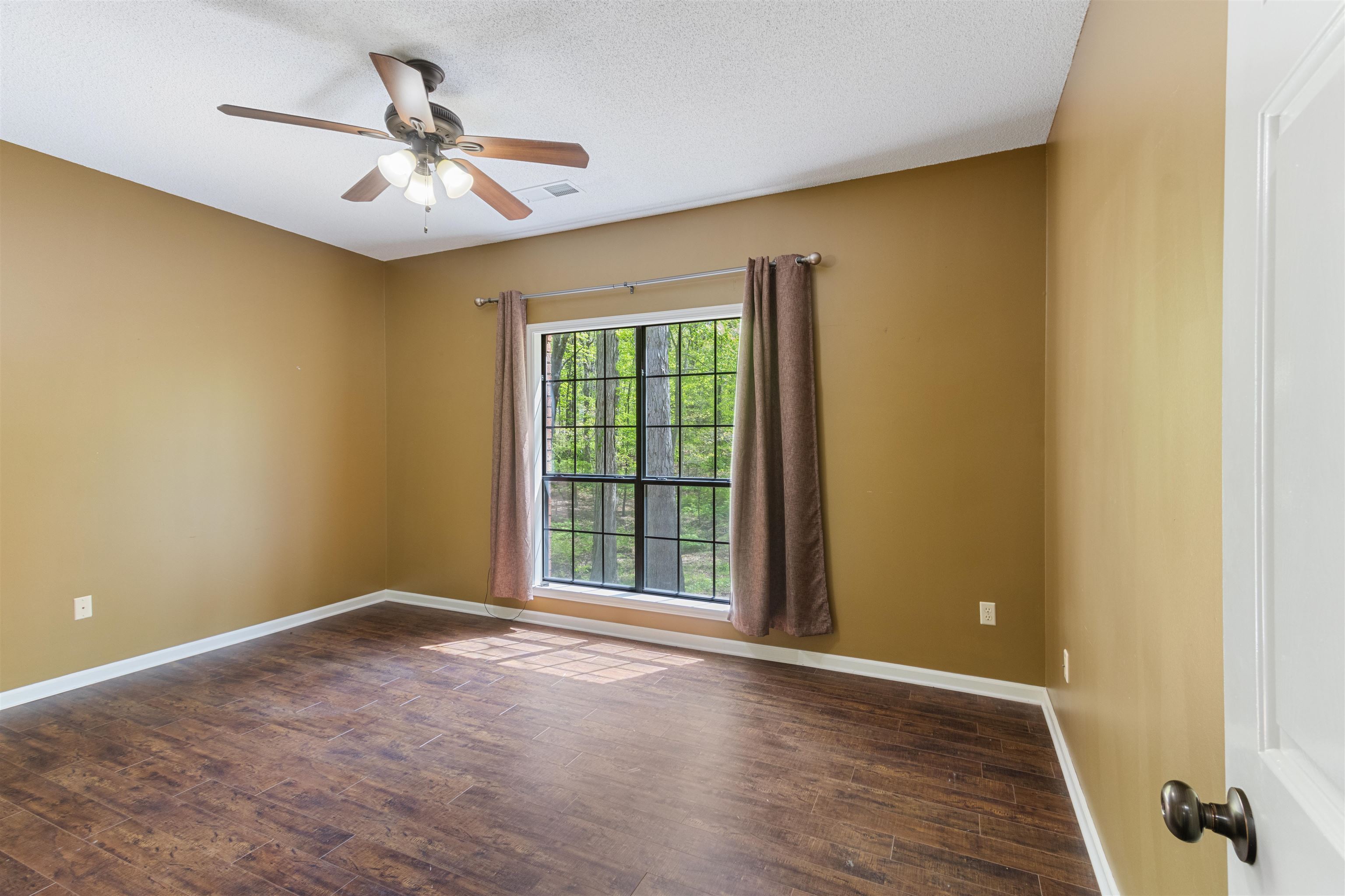 Bartlett, Tennessee 38002, United States, 5 Bedrooms Bedrooms, ,4 BathroomsBathrooms,Residential,Active,23524