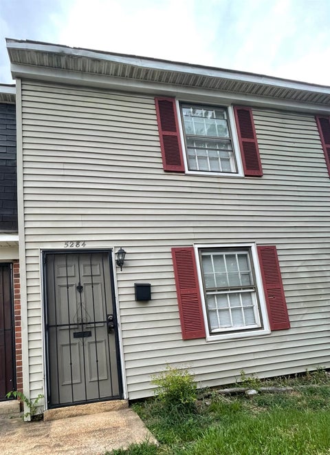 Photo of 5284 FLOWERING PEACH DR, Memphis, TN 38115 (MLS # 10229205)
