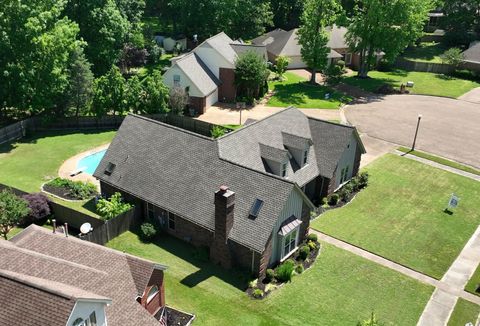 Single Family Residence in Memphis TN 8732 CARROLLWOOD LN 31.jpg