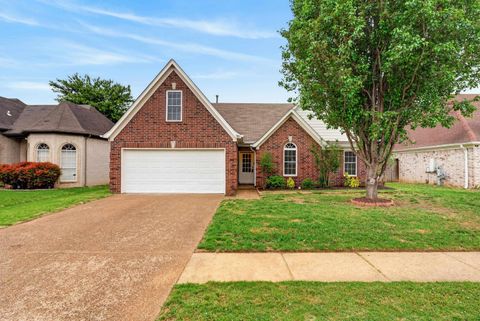 Photo of 1107 W RED FERN CIR, Cordova, TN 38018 (MLS # 10220211)