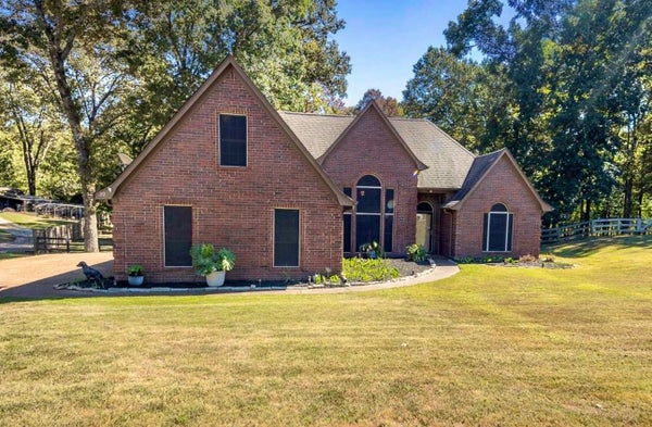 90 COUNTRY FOREST DR, OAKLAND, TN 38060 - Image 5532fd95b8f3a8ea43332ec5c5b9da3f/2076745800