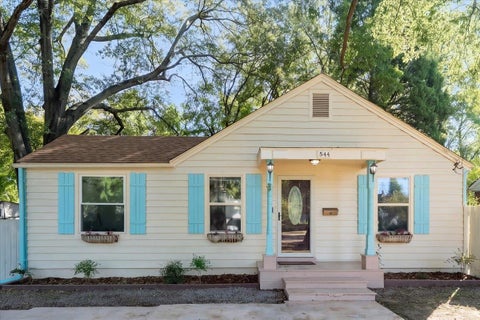 Photo of 544 SANDRIDGE ST, Memphis, TN 38122 (MLS # 10233229)