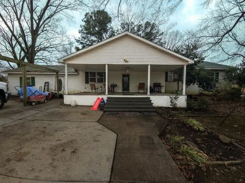 Photo of 467 KENWOOD AVE, Brighton, TN 38011 (MLS # 10215014)