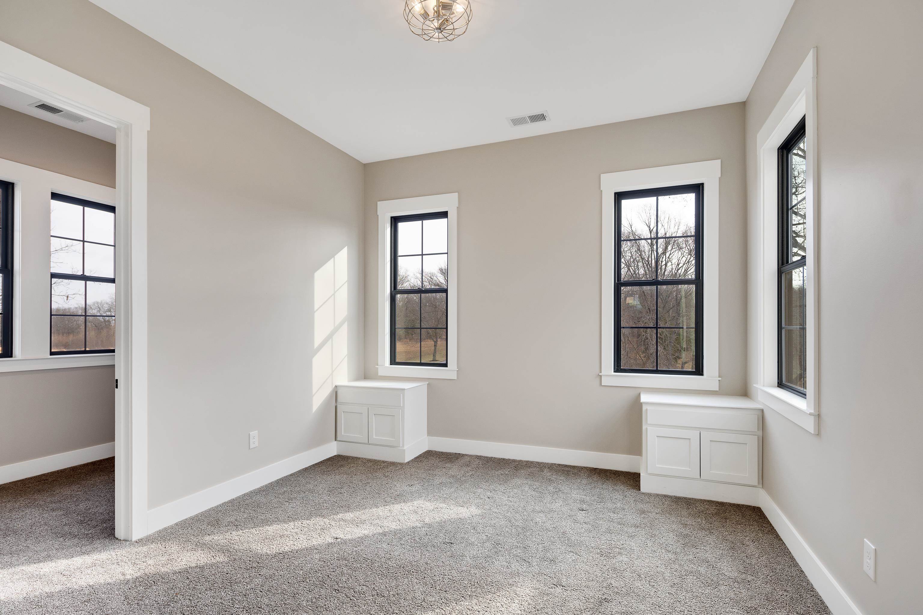 Somerville, Tennessee, 38068, United States, 3 Bedrooms Bedrooms, ,3 BathroomsBathrooms,Residential,Active,2013162