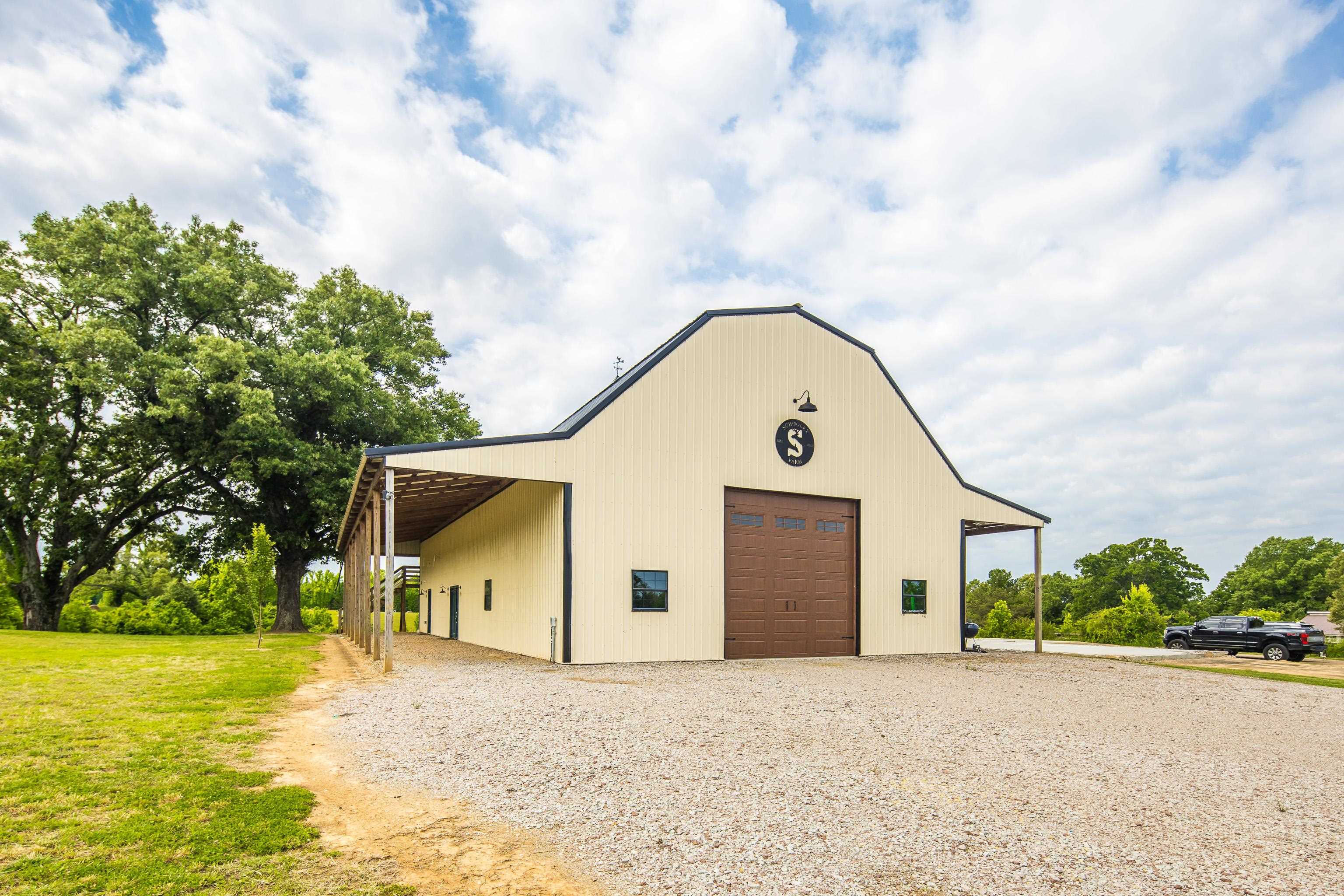 Somerville, Tennessee, 38068, United States, 3 Bedrooms Bedrooms, ,3 BathroomsBathrooms,Residential,Active,2013162