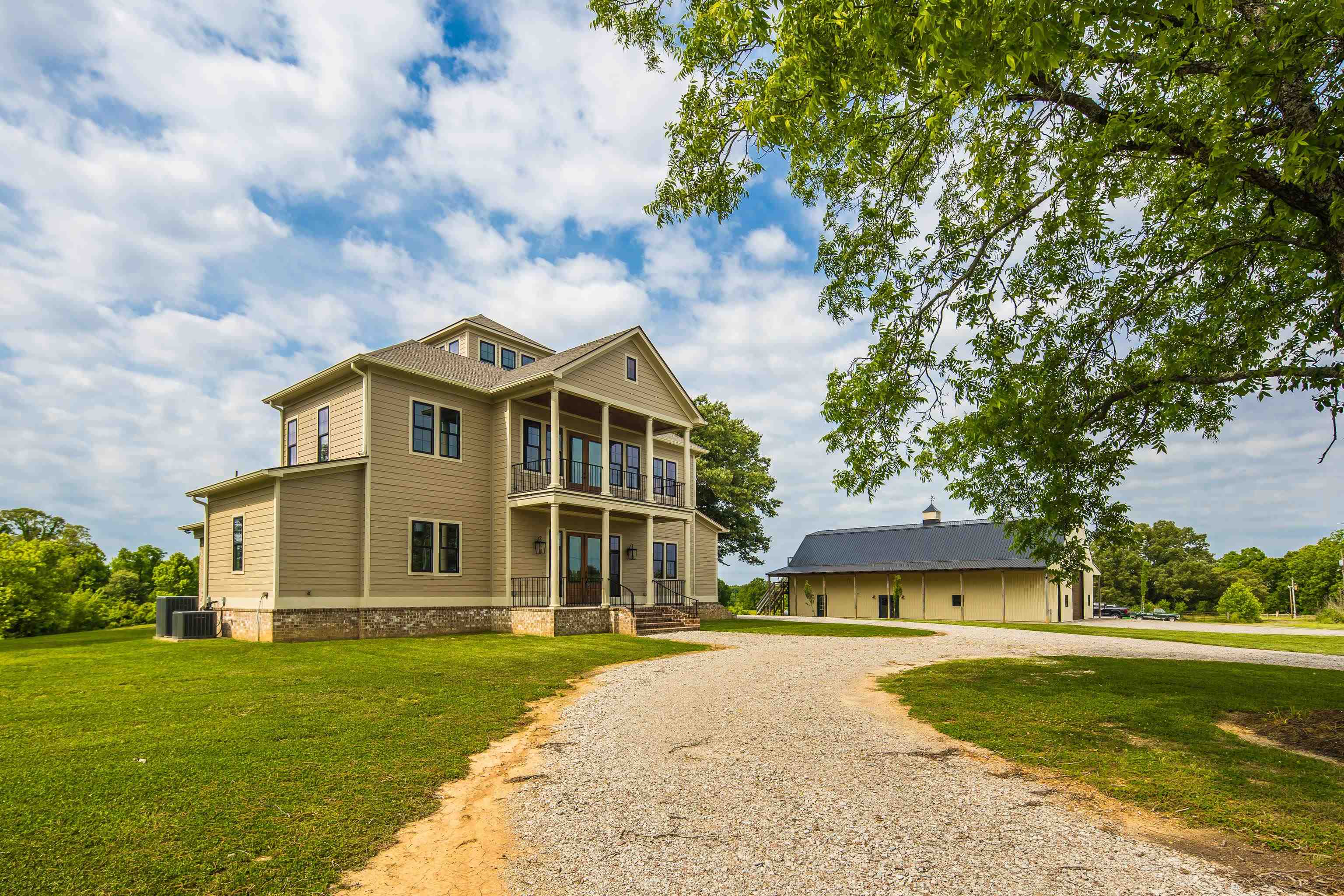 Somerville, Tennessee, 38068, United States, 3 Bedrooms Bedrooms, ,3 BathroomsBathrooms,Residential,Active,2013162