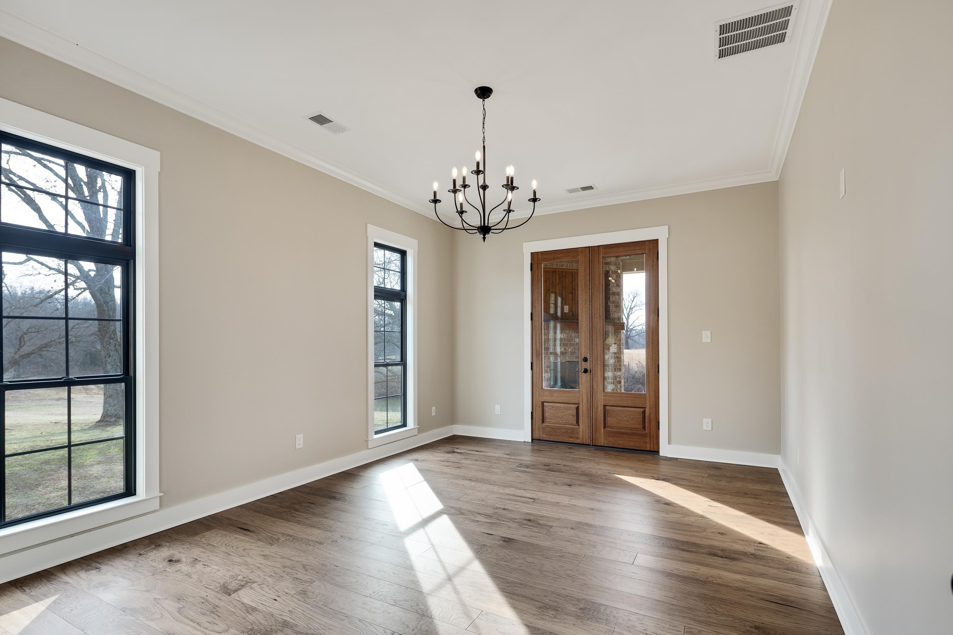 Somerville, Tennessee, 38068, United States, 3 Bedrooms Bedrooms, ,3 BathroomsBathrooms,Residential,Active,2013162