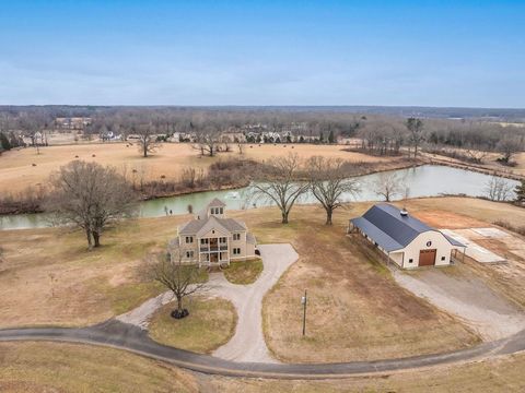 Photo of 215 SPRINGER RD, Somerville, TN 38068 (MLS # 10213652)