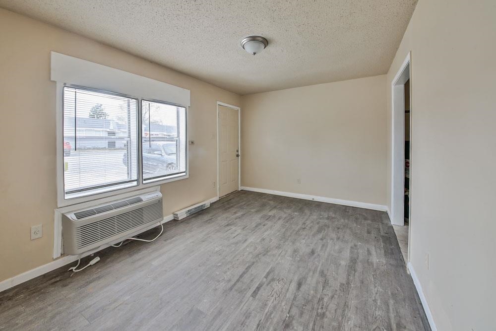 Memphis, Tennessee 38108, United States, 50 Bedrooms Bedrooms, ,Residential,Active,75003