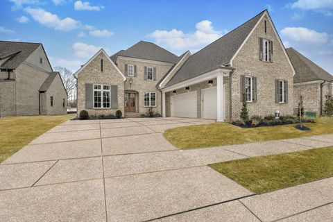 Single Family Residence in Collierville TN 3318 HIDDEN BEND LN.jpg