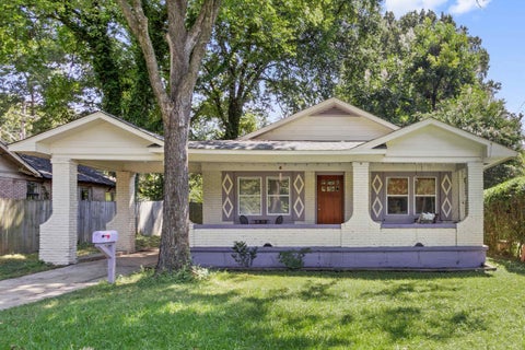 Photo of 3097 CARNES AVE, Memphis, TN 38111 (MLS # 10229768)