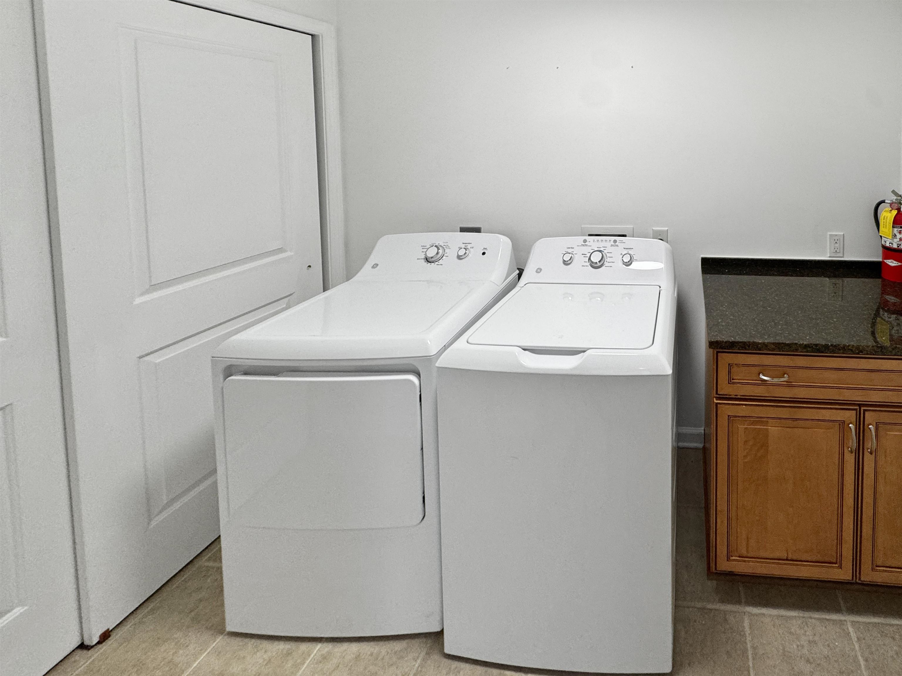 Memphis, Tennessee 38103, United States, 2 Bedrooms Bedrooms, ,2 BathroomsBathrooms,Residential,Active,189855