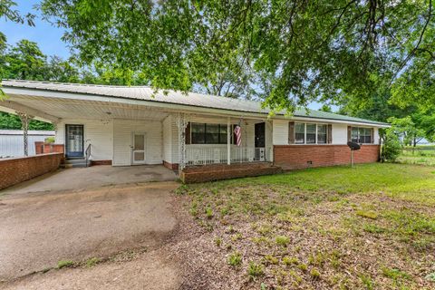 Photo of 61 BRIDGE RD, Other, MS 38617 (MLS # 10221767)
