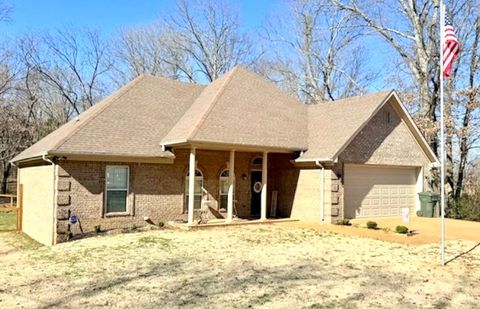 Photo of 4506 HAMILTON ST, Other, TN 38220 (MLS # 10215104)