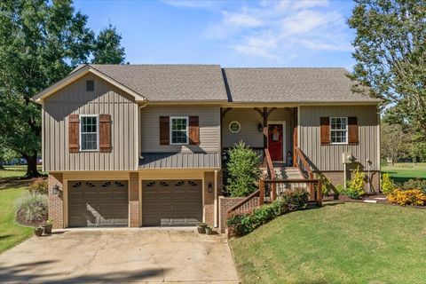 Photo of 595 CHARLES PL, Munford, TN 38058 (MLS # 10214053)