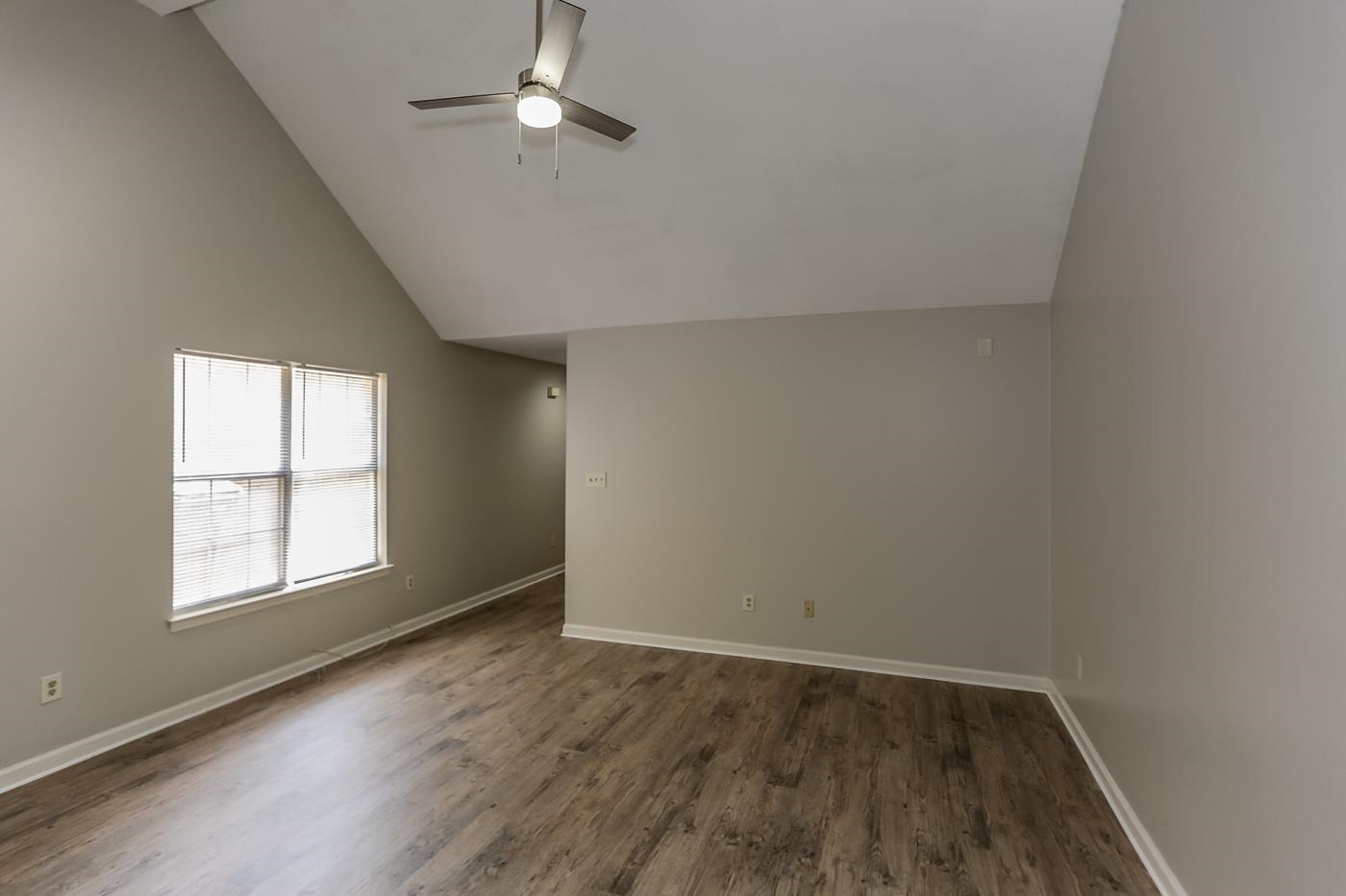 Photo 9 of 15 of 6676 WHITTEN PINE DR townhome