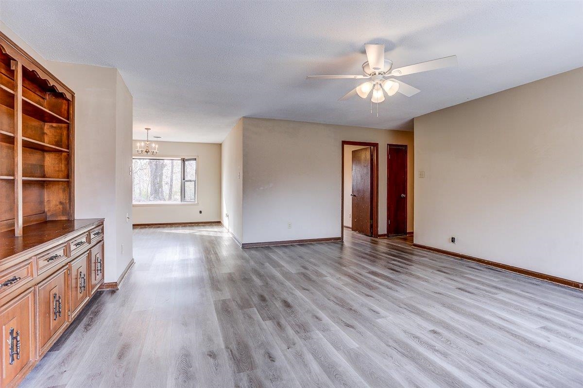 Brighton, Tennessee 38011, United States, 4 Bedrooms Bedrooms, ,2 BathroomsBathrooms,Residential,Active,247890