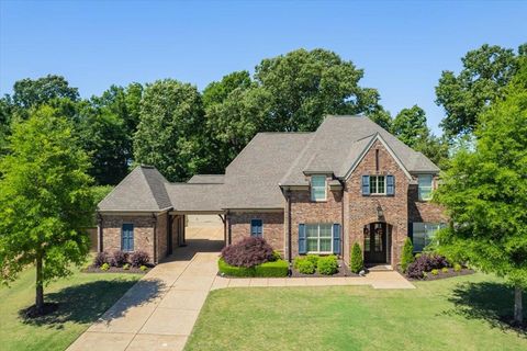 Photo of 405 SAUNDERS CREEK CIR, Rossville, TN 38066 (MLS # 10215067)
