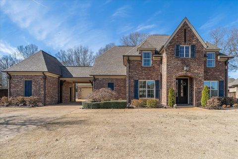 Photo of 405 SAUNDERS CREEK CIR, Rossville, TN 38066 (MLS # 10215067)
