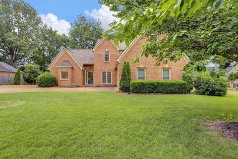Single Family Residence in Collierville TN 3408 AMROTH DR.jpg